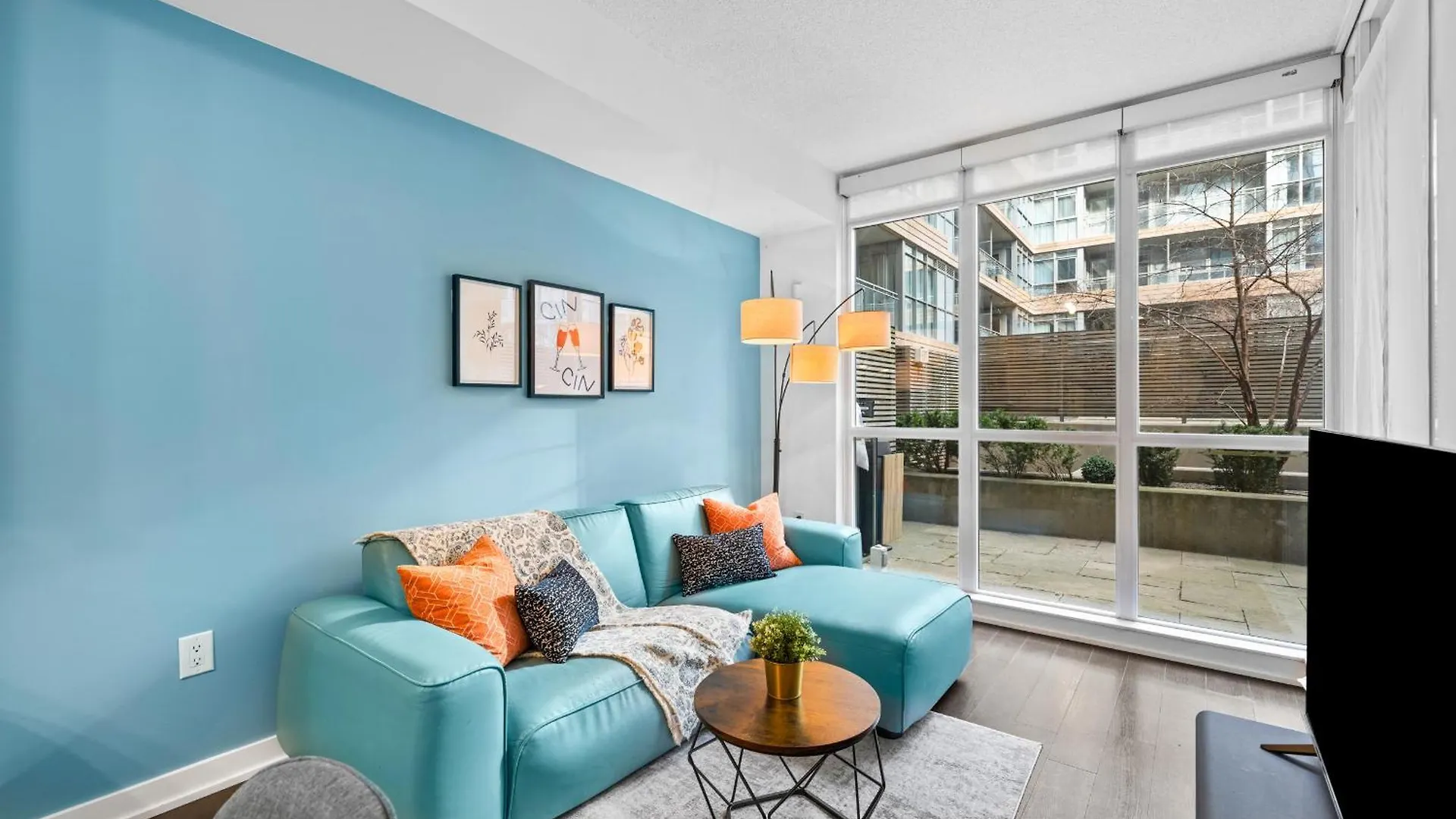 Apartment Charming 2Br Condo Near Cn Tower & Harbourfront Toronto Canada